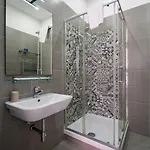 Affittacamere Royal H Umberto I, Centro, By Clapa Group